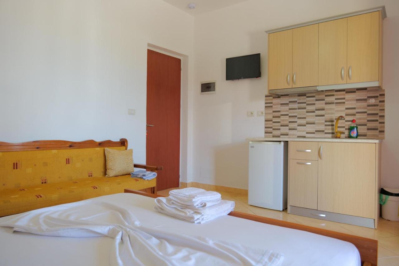 Pellumb Appartement *